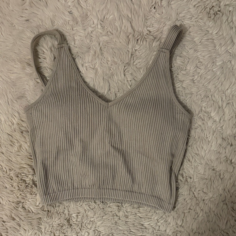 Beige cropped tank